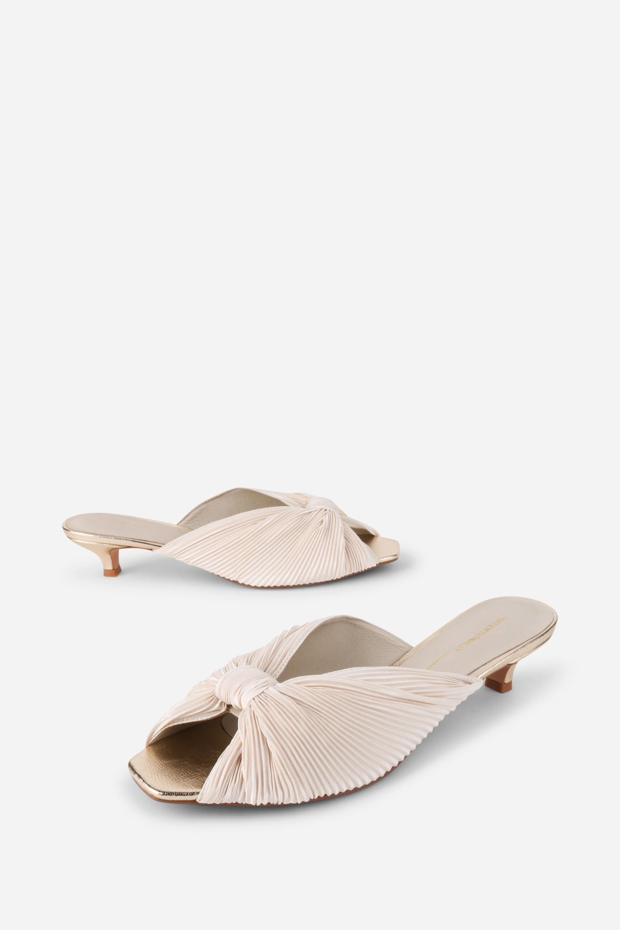 "INTENTIONALLY __________." CURFEW KITTEN HEEL - Black/Flamingo/Grass - Image 22